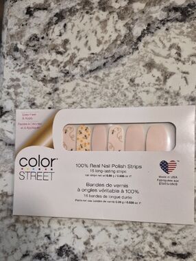 Color Street Pale Pink & Floral Accent Nail Strips